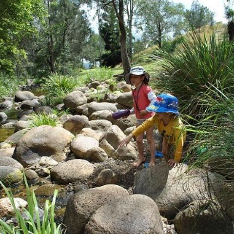 kinderen in de natuur